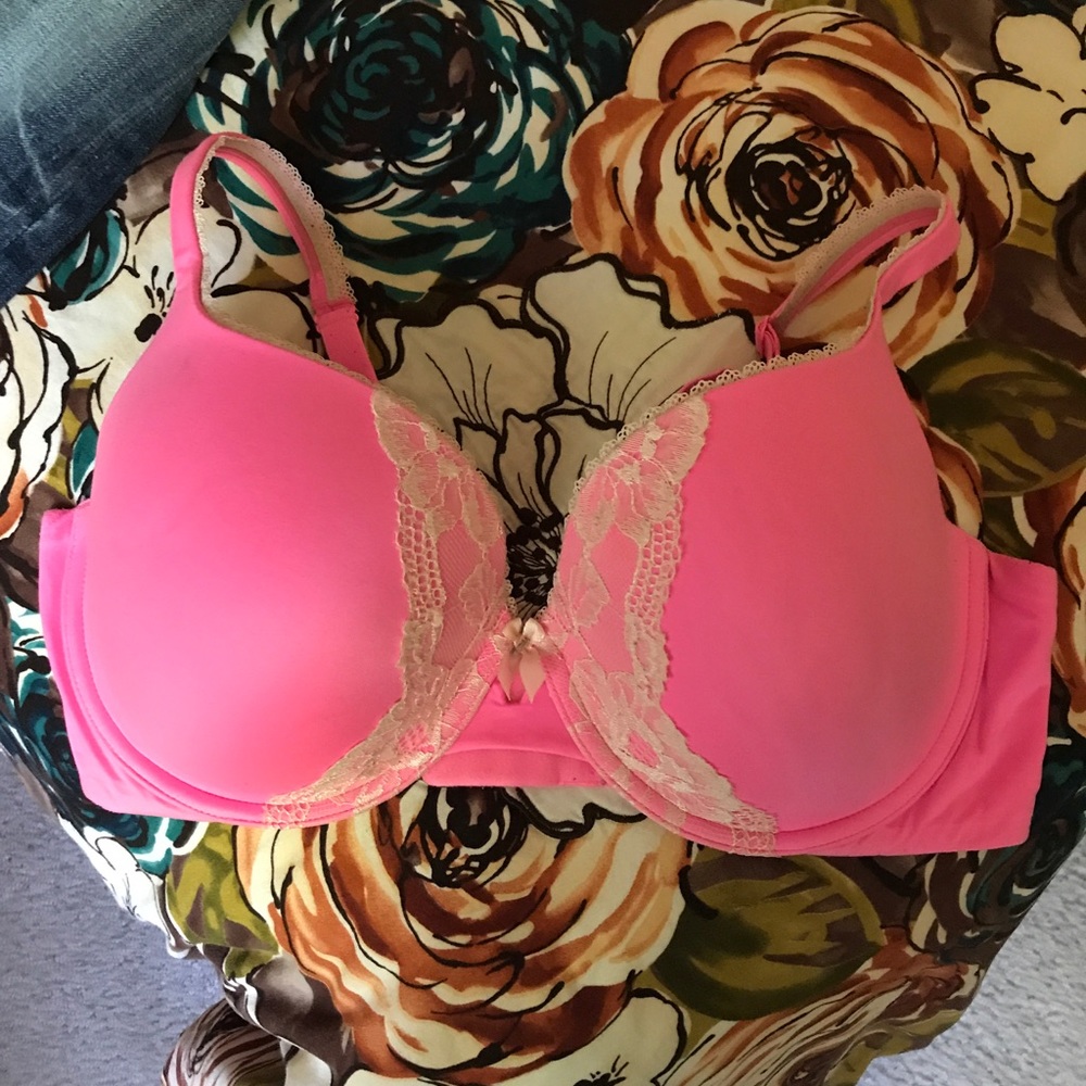 Pink Victoria Secret bra 38D